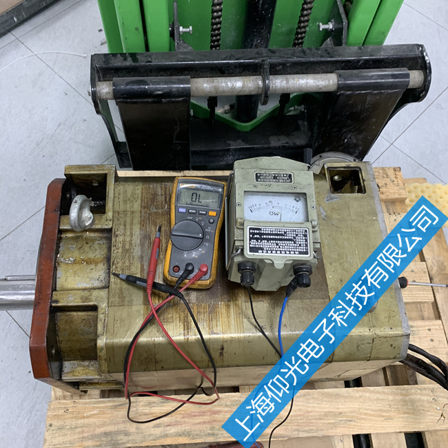 西門子伺服電機(jī)維修1FK7103-2AF71-1RG1報(bào)警顯示A06105維修